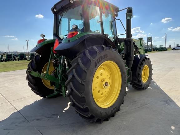 Image of John Deere 6130M equipment image 4