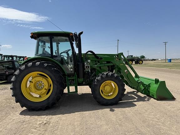 Image of John Deere 6135E equipment image 1