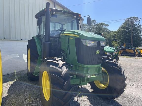 Image of John Deere 6135E equipment image 3