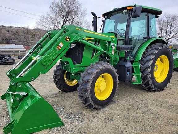 Image of John Deere 6135E Primary image