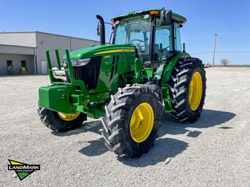 Main image John Deere 6135E