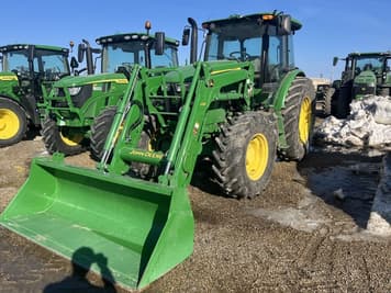 Main image John Deere 6135E