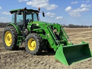2023 John Deere 6135E Image