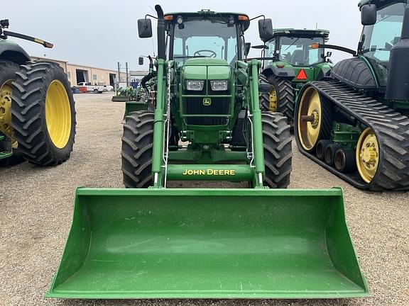 Image of John Deere 6135E equipment image 1