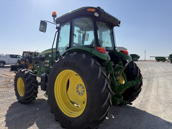 Image of John Deere 6135E equipment image 2