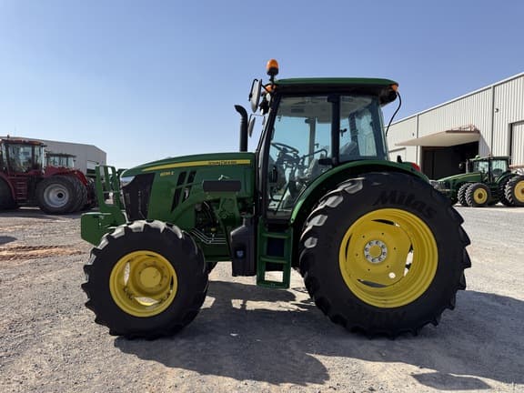 Image of John Deere 6135E equipment image 1
