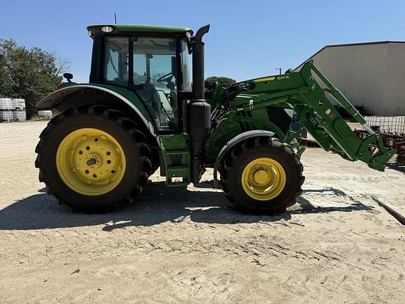 Image of John Deere 6140M equipment image 4