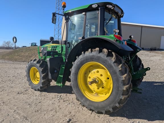 Image of John Deere 6140M equipment image 1