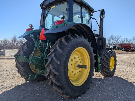 Image of John Deere 6140M equipment image 2