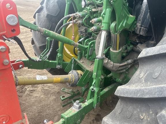 Image of John Deere 6140M equipment image 2