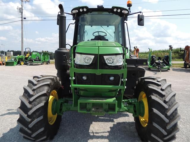 Image of John Deere 6140M equipment image 4