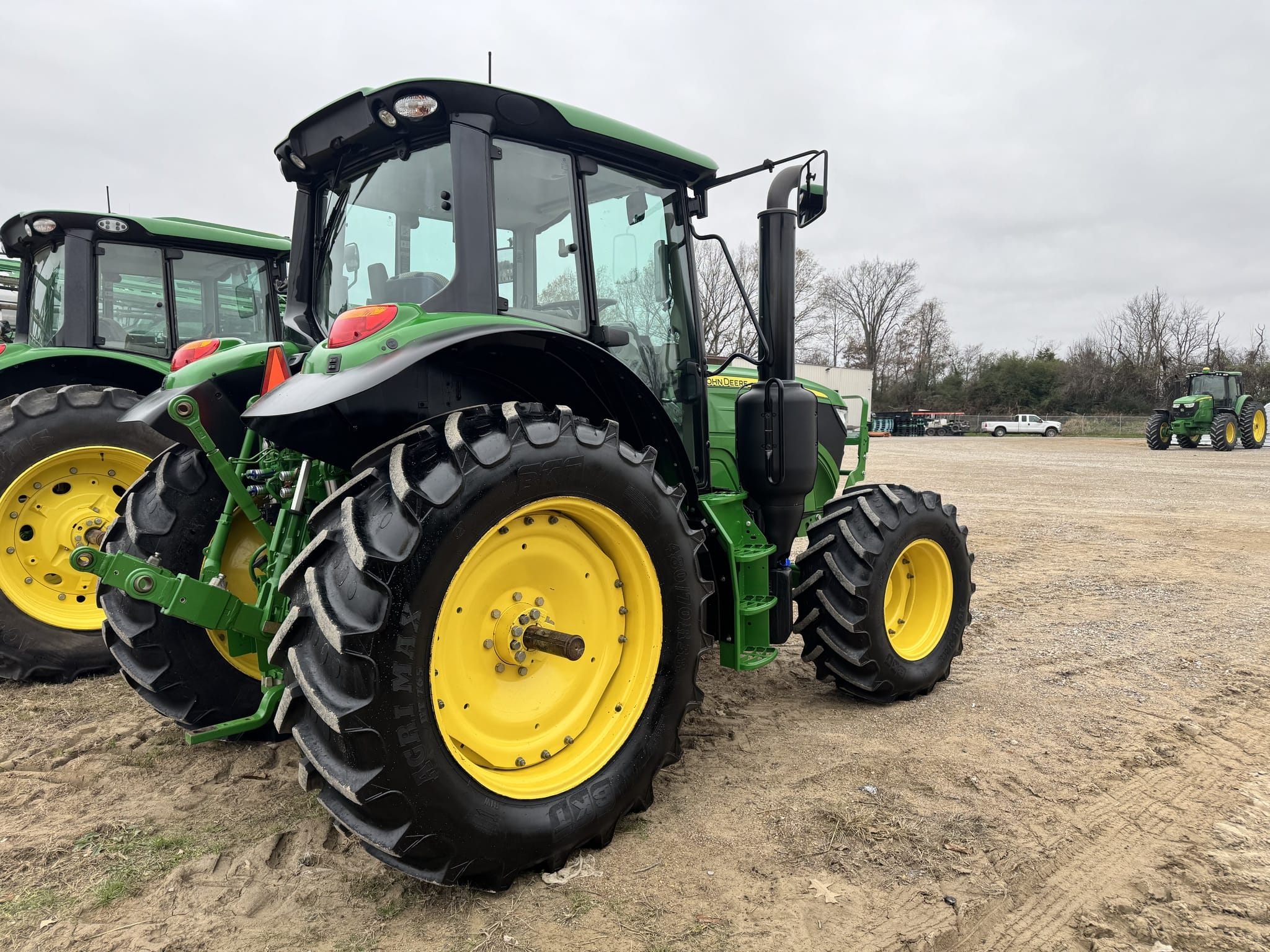 2023 John Deere 6140M Image