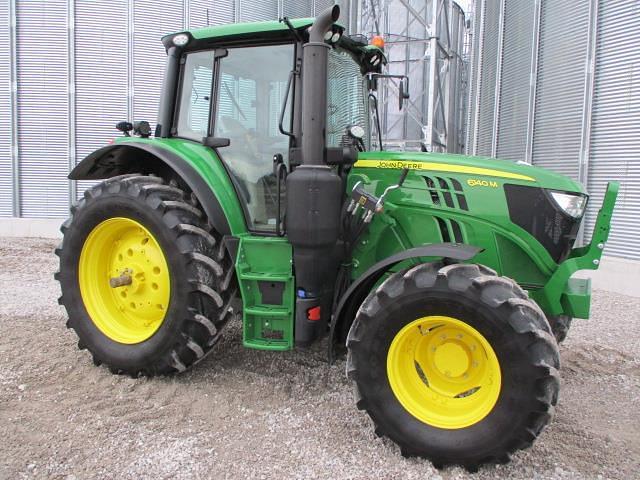 Image of John Deere 6140M equipment image 1