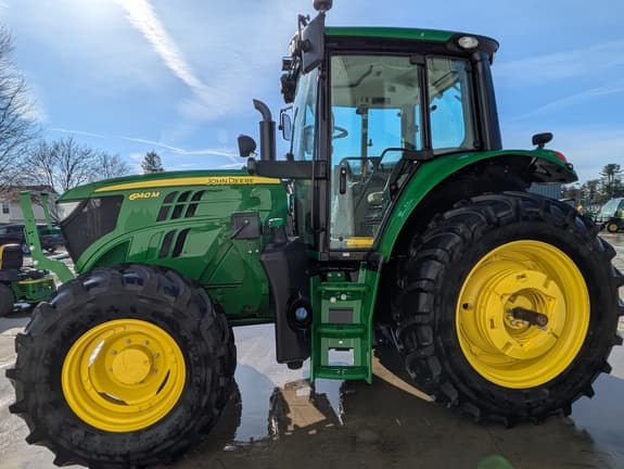 Image of John Deere 6140M equipment image 1