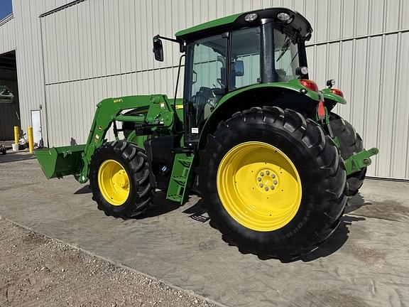 Image of John Deere 6140M equipment image 4