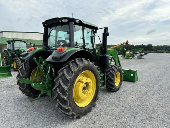 Image of John Deere 6140M equipment image 4