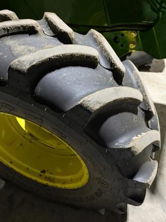Image of John Deere 6140M equipment image 4