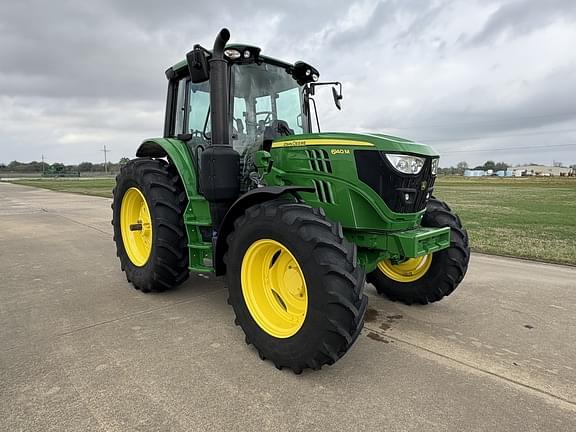 Image of John Deere 6140M equipment image 2