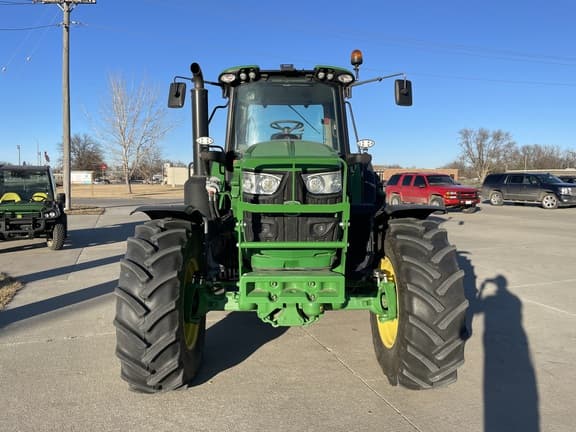 Image of John Deere 6145M equipment image 4