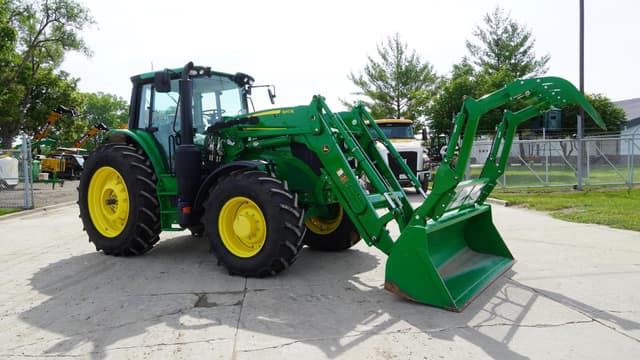 Image of John Deere 6145M equipment image 4