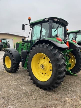 Image of John Deere 6145M equipment image 3