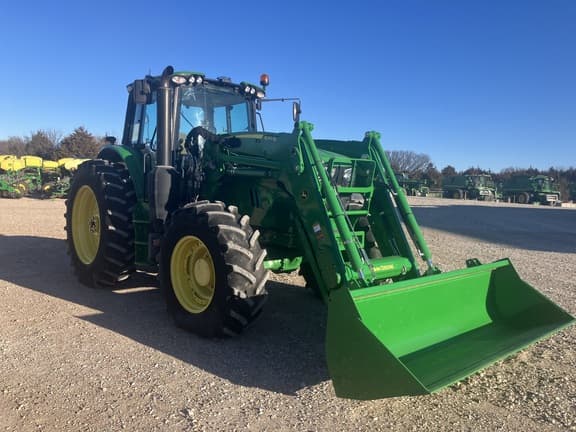 Image of John Deere 6145M equipment image 2