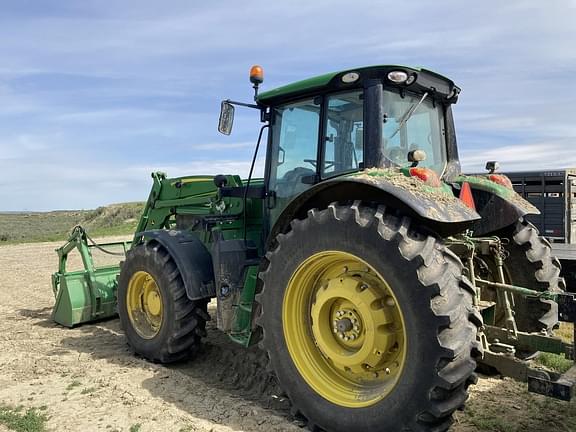 Image of John Deere 6145M equipment image 4