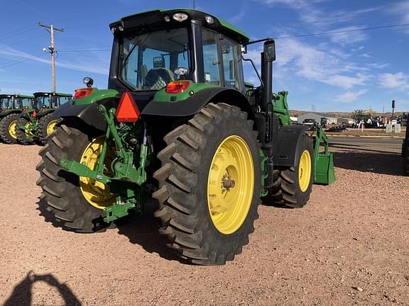 Image of John Deere 6145M equipment image 4