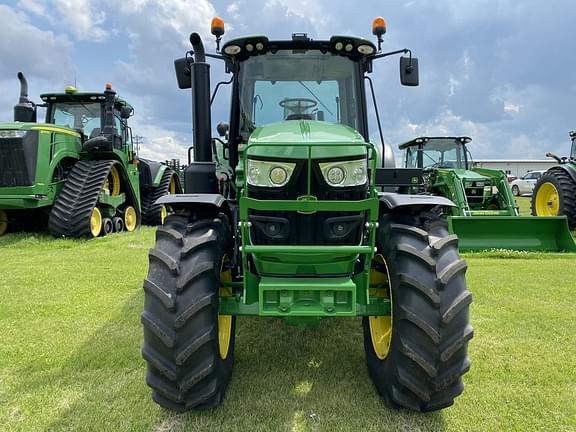Image of John Deere 6145M equipment image 4
