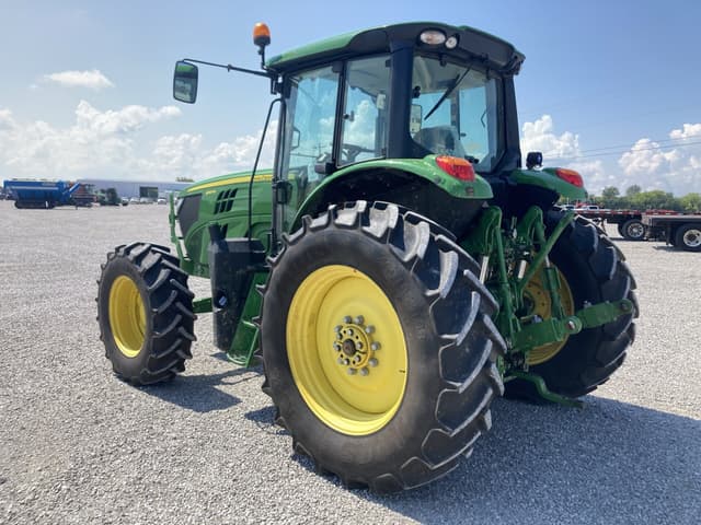 Image of John Deere 6145M equipment image 4