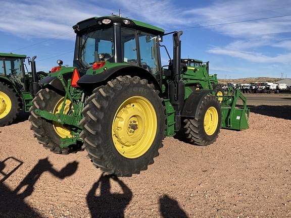 Image of John Deere 6145M equipment image 4