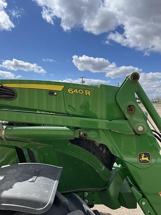 Image of John Deere 6145M equipment image 4