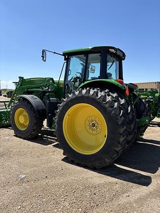 Image of John Deere 6145M equipment image 4