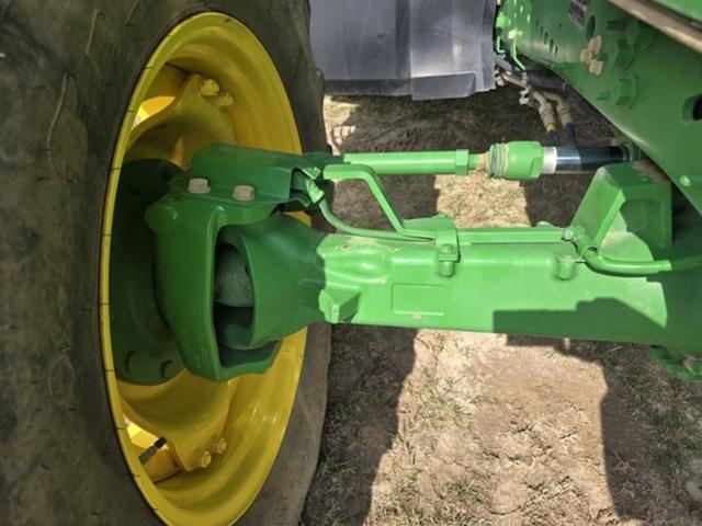 Image of John Deere 6145M equipment image 3