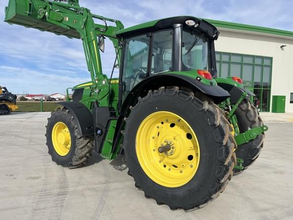 Image of John Deere 6145M equipment image 4