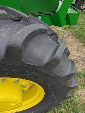 Image of John Deere 6145M equipment image 4