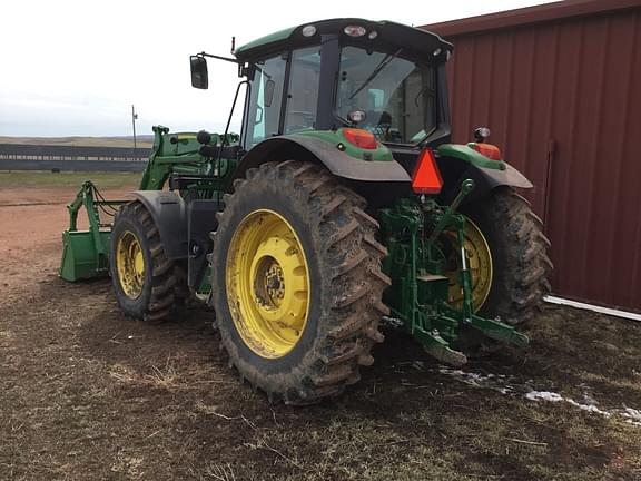 Image of John Deere 6145M equipment image 3