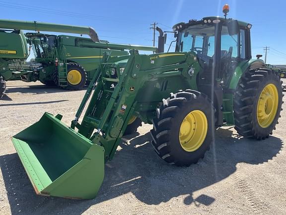 Image of John Deere 6145M equipment image 4