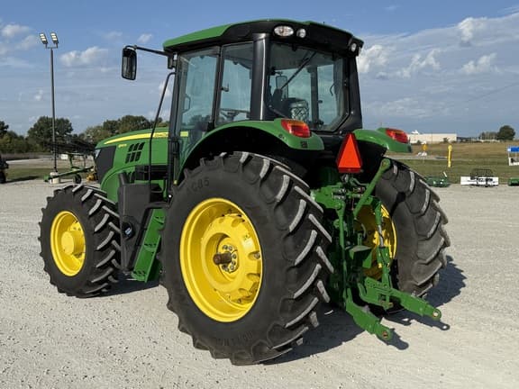 Image of John Deere 6145M equipment image 4