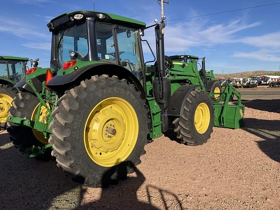 Image of John Deere 6145M equipment image 4