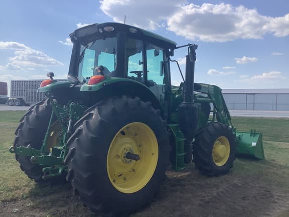 Image of John Deere 6145M equipment image 3