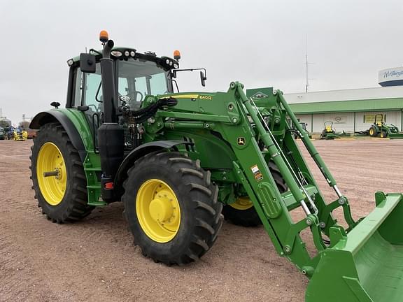 Image of John Deere 6145M equipment image 4