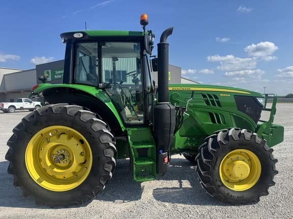 Image of John Deere 6145M equipment image 4