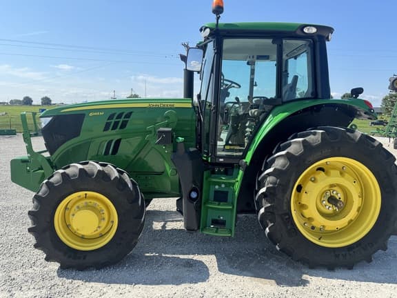Image of John Deere 6145M equipment image 3
