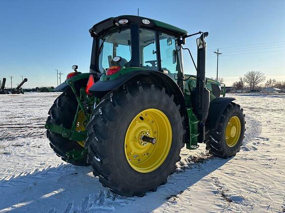 Image of John Deere 6145M equipment image 4