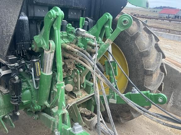 Image of John Deere 6145M equipment image 3