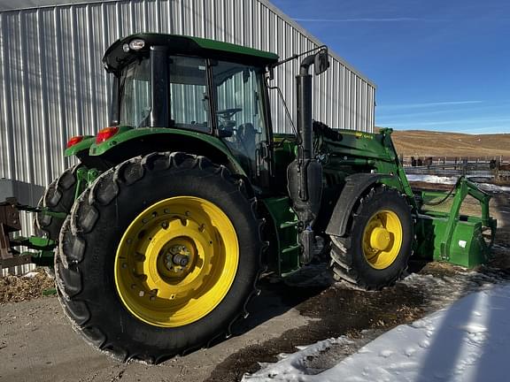 Image of John Deere 6145M equipment image 4