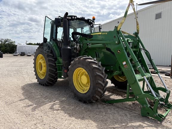 Image of John Deere 6145M equipment image 1
