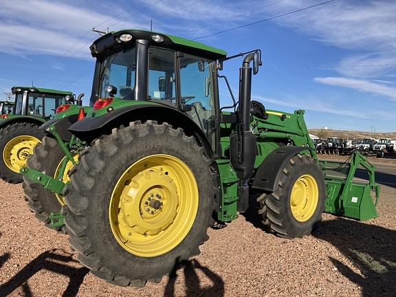 Image of John Deere 6145M equipment image 4