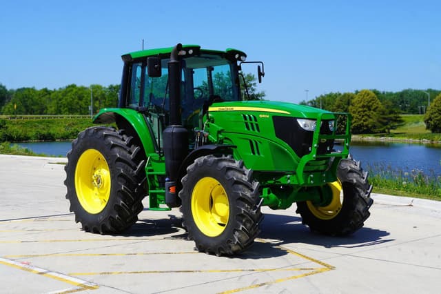 Image of John Deere 6145M equipment image 1